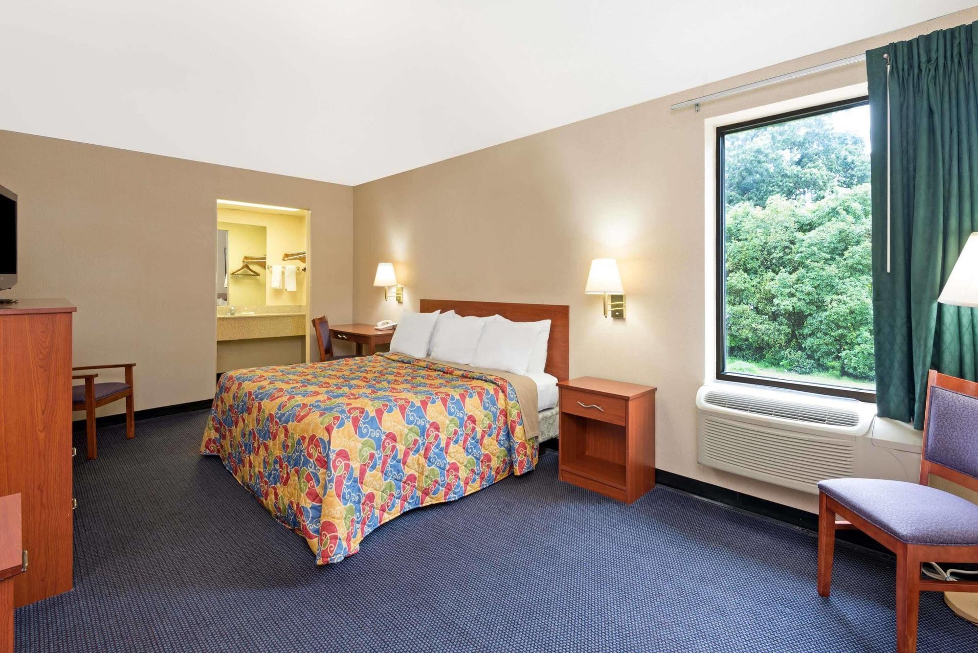 Knights Inn Elizabethtown Esterno foto