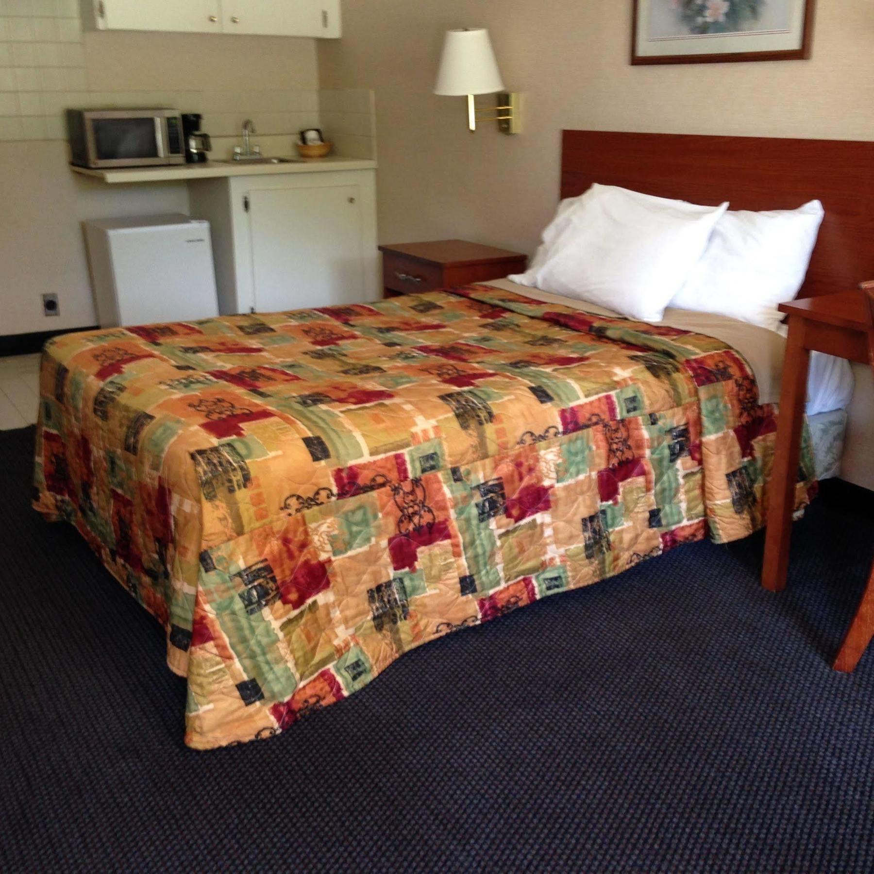 Knights Inn Elizabethtown Esterno foto